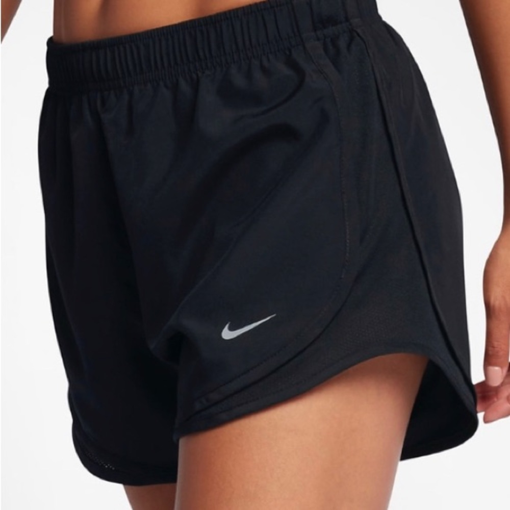 Nike Women Dri-Fit XL Black Running Shorts